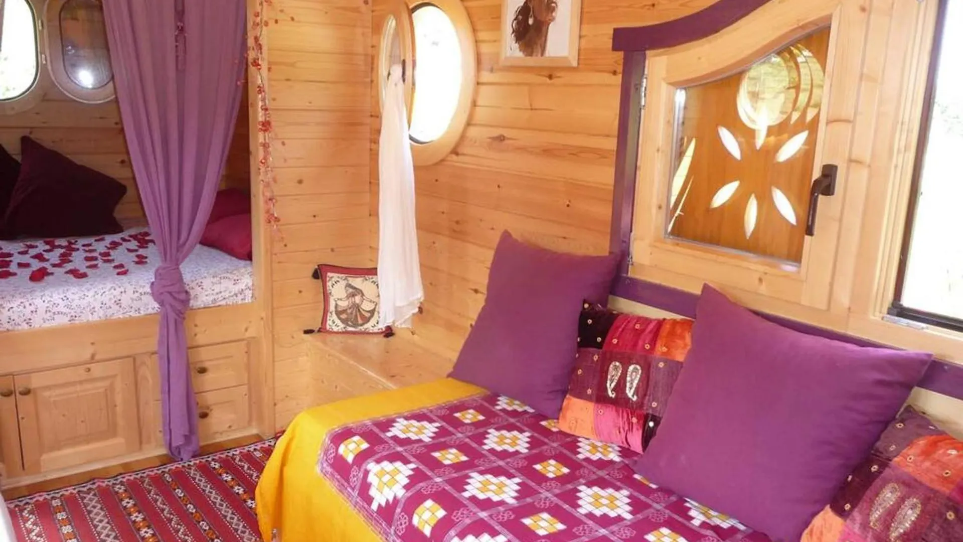 Casa de Férias Bungalow Charmant Pres De Sedeilhac Avec Jardin Et Terrasse Franquevielle